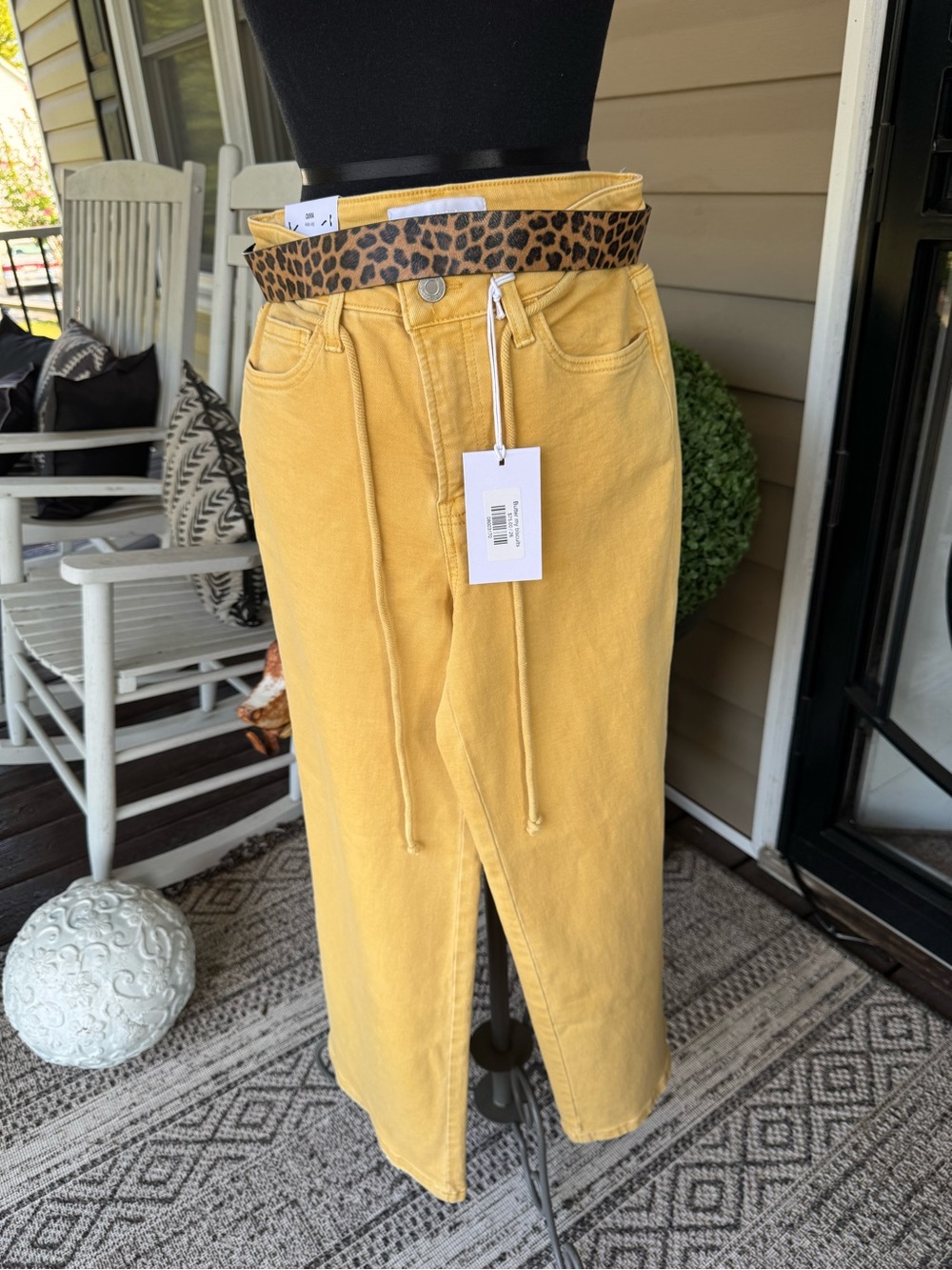 High-Rise Cropped Women’s Jeans in Mustard Yellow by